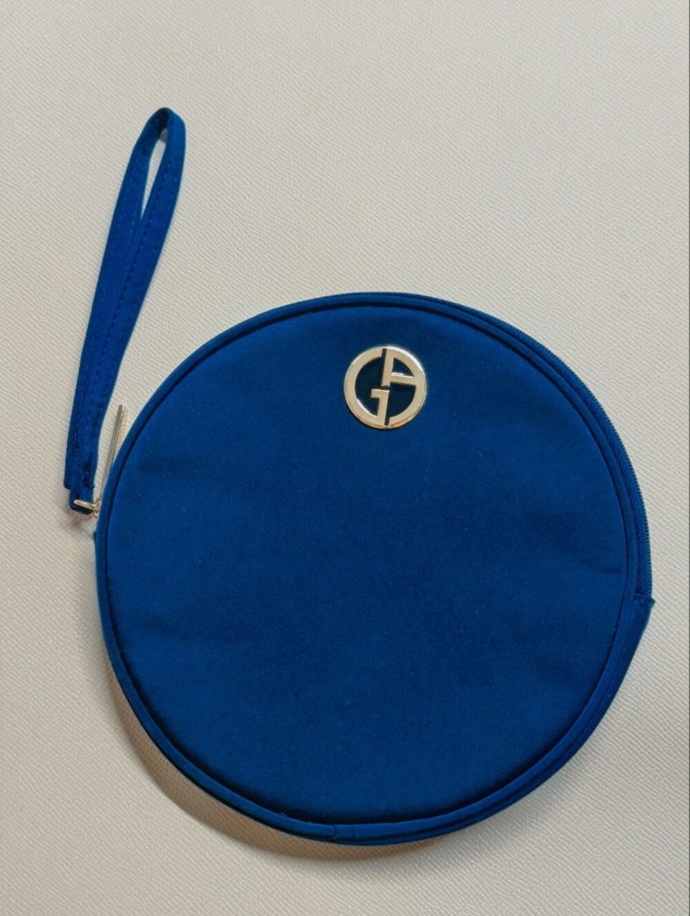 Giorgio Armani Black Round Wristlet Pouch with Gold Logo Beauty Makeup Bag